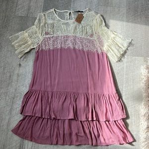 NWT - Size Small bluheaven tunic pink with ivory lace detail